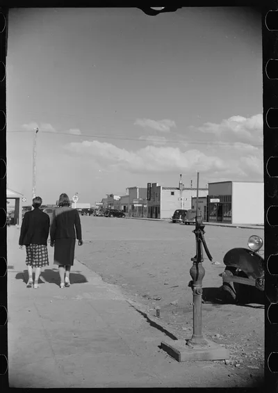 Main street, Fairfield, Montana, 1939