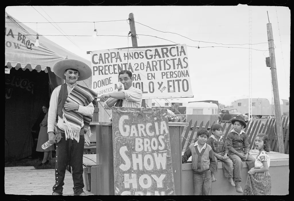 Mexican show at carnival, Brownsville, Texas, 1942