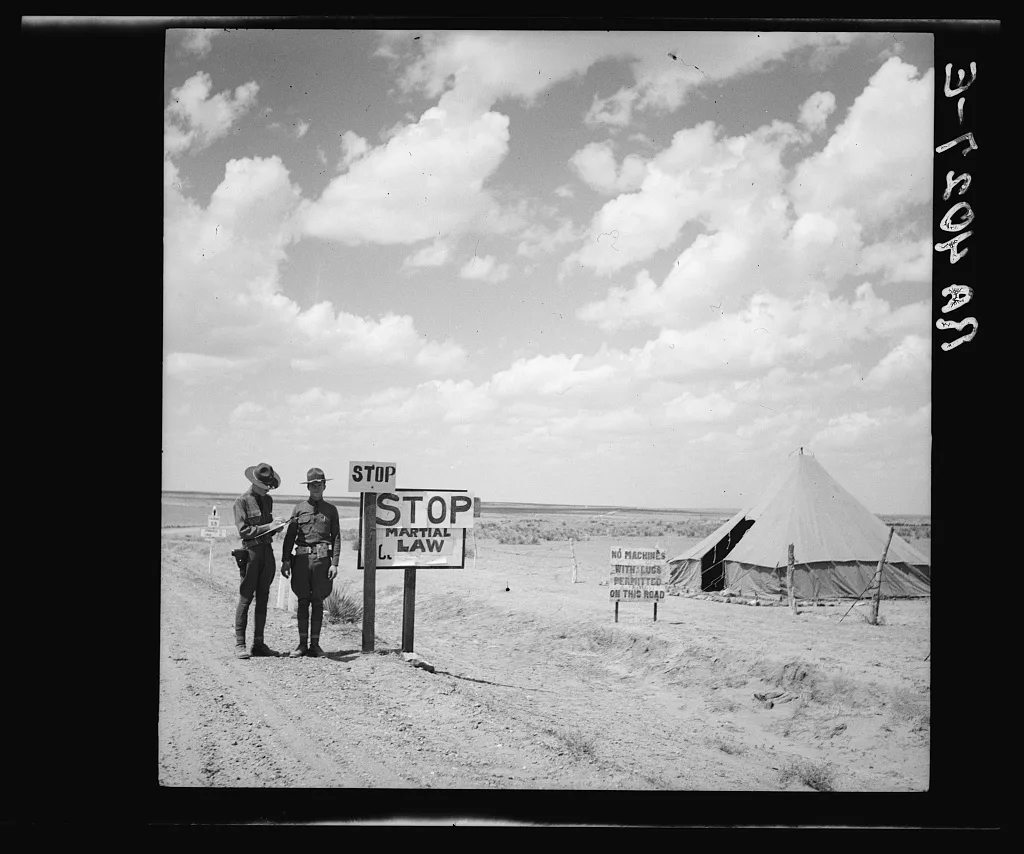 Martial law on Colorado border stops migratory laborers, 1936