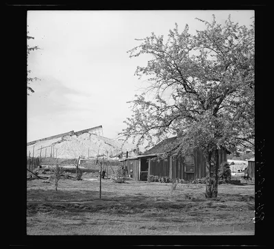 [Untitled photo, possibly related to: Miner's home. Cherokee County,…, Kansas, 1936
