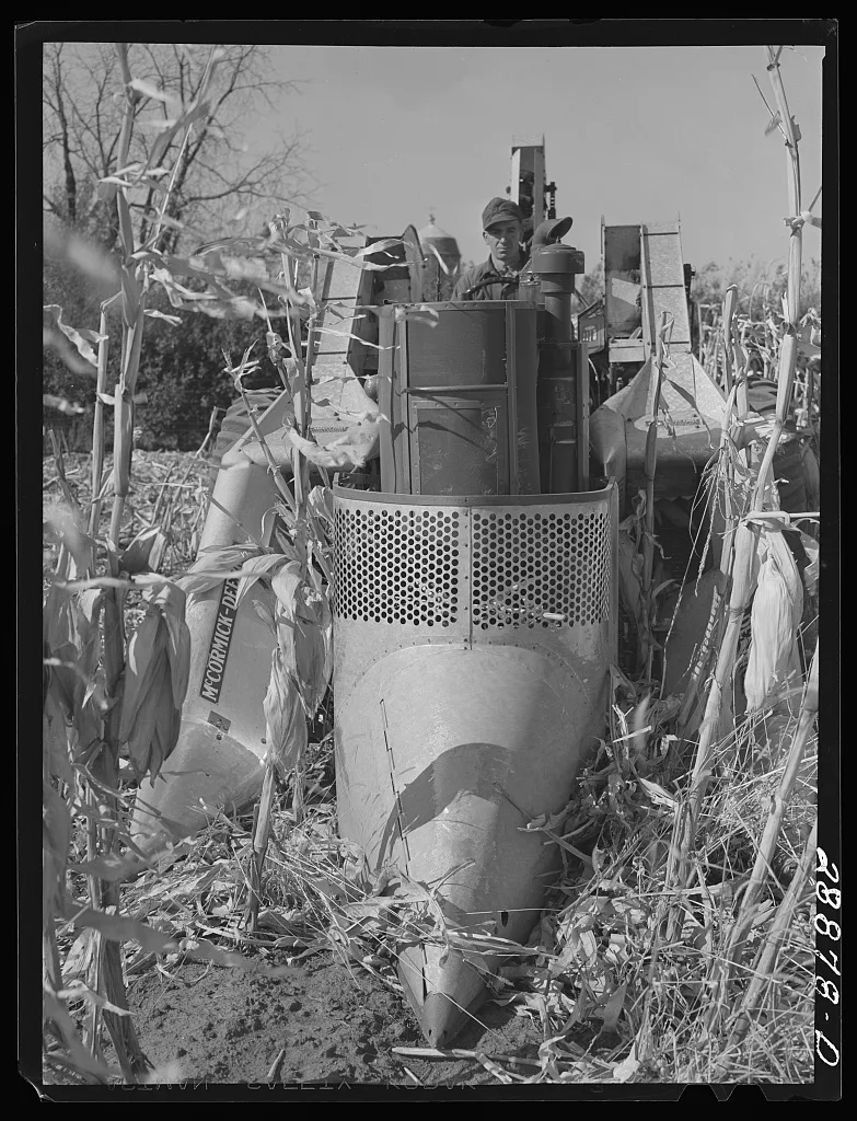 Mechanical corn picker. Grundy County, Iowa, 1939