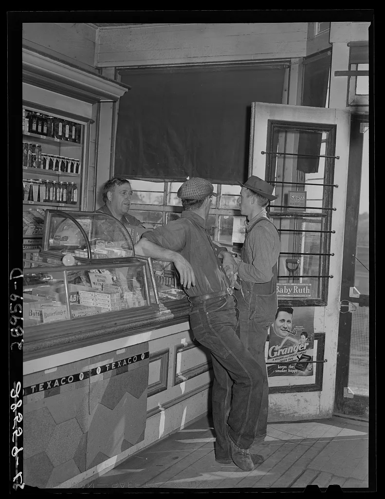 Tobacco and candy counter. General store. Lamoille, Iowa, 1939