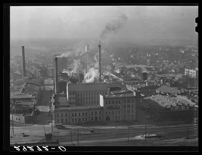 Tobacco warehouses and factory. Durham, North Carolina, 1940