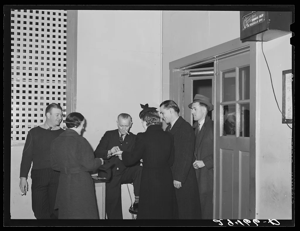 Dancers entering hall. Marshalltown, Iowa, 1940