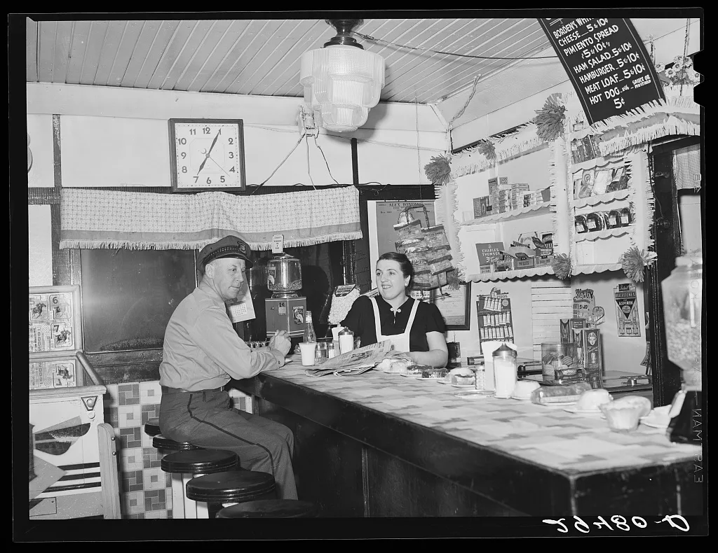 Truck driver in diner. Clinton, Indiana, 1940