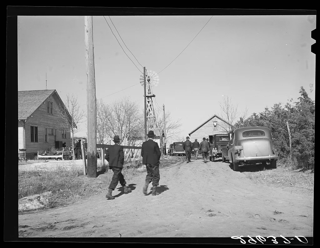 Farmers foing to auction at P.C. Zimmerman farm near Hastings,…, Nebraska, 1940