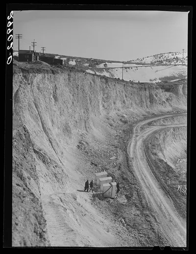 [Untitled photo, possibly related to: Copper pit. Ruth, Nevada], 1940