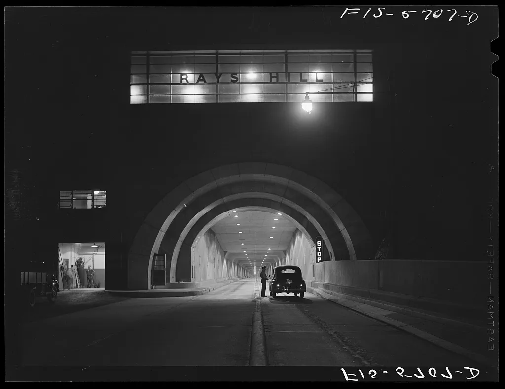 Pennsylvania Turnpike, Pennsylvania. Tunnel, 1942