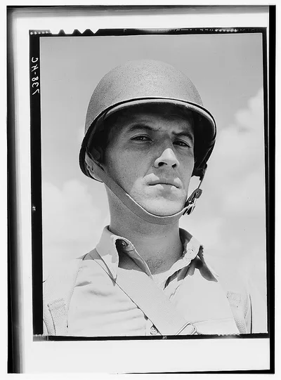 Portrait of a U.S. Army paratrooper, 1942